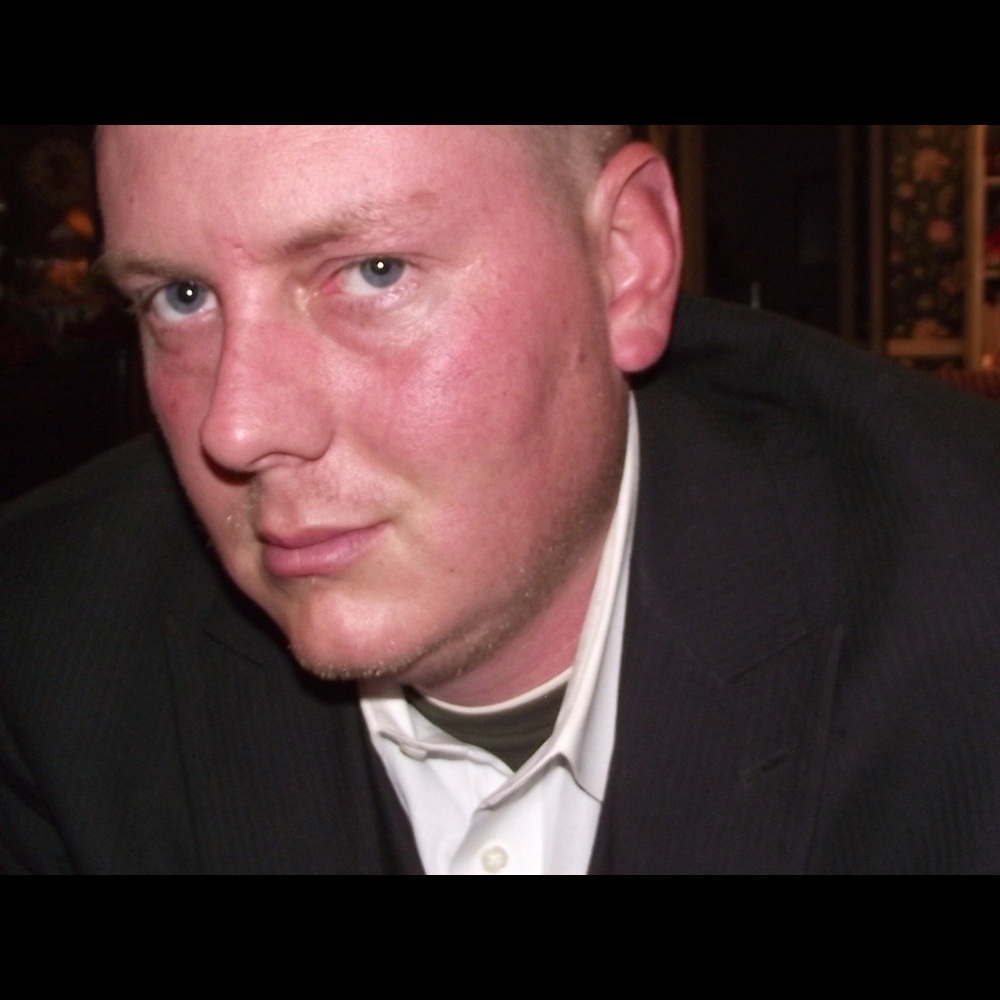 Meet your Posher, Nicholas